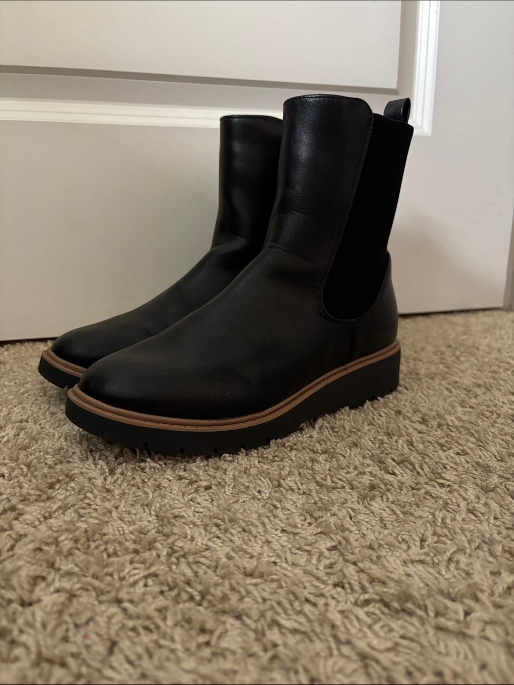 art class Black Chelsea-Style Kids Boots with Brown Trim